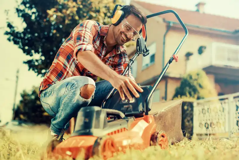 Can you mow wet grass in Fairfield, CA 